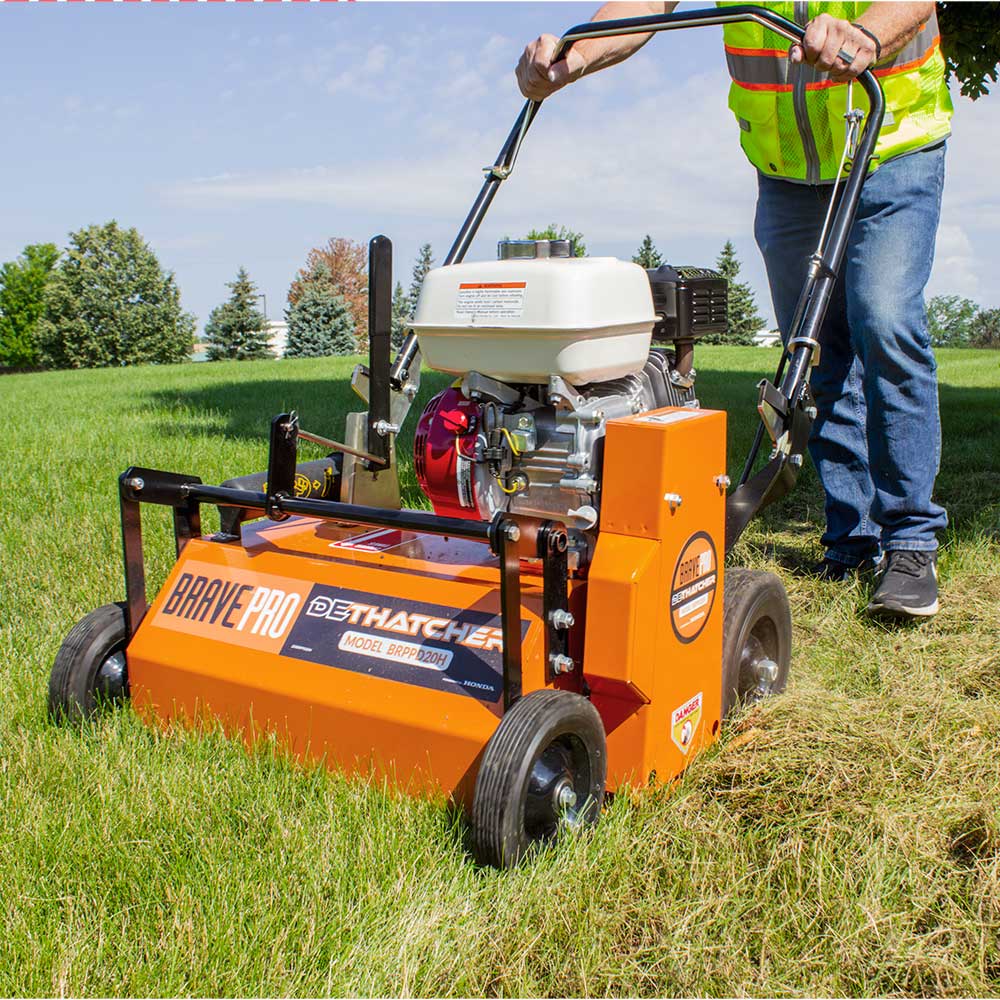 Brave walk-behind lawn dethatcher power rake