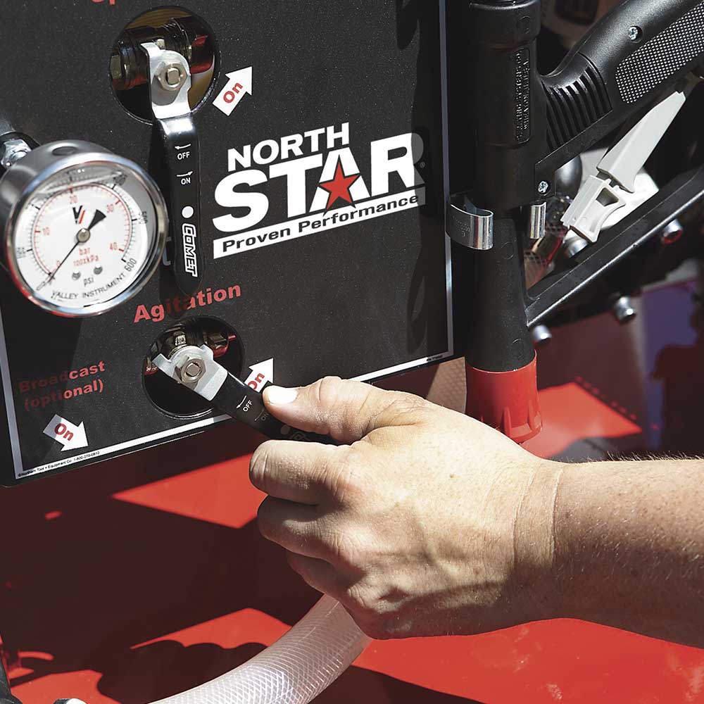 NorthStar® Skid Sprayer, 200-Gallon Capacity, Honda GX160 Engine