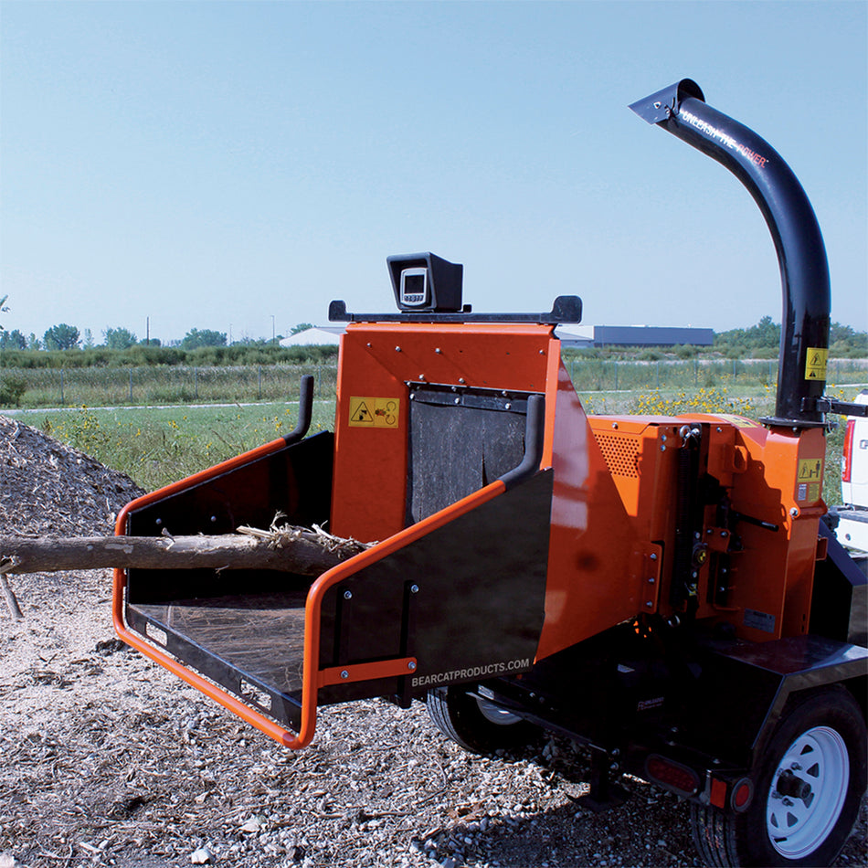 Bear Cat 6" Road-Towable Chipper with 23 HP Vanguard Engine (CH6627H)