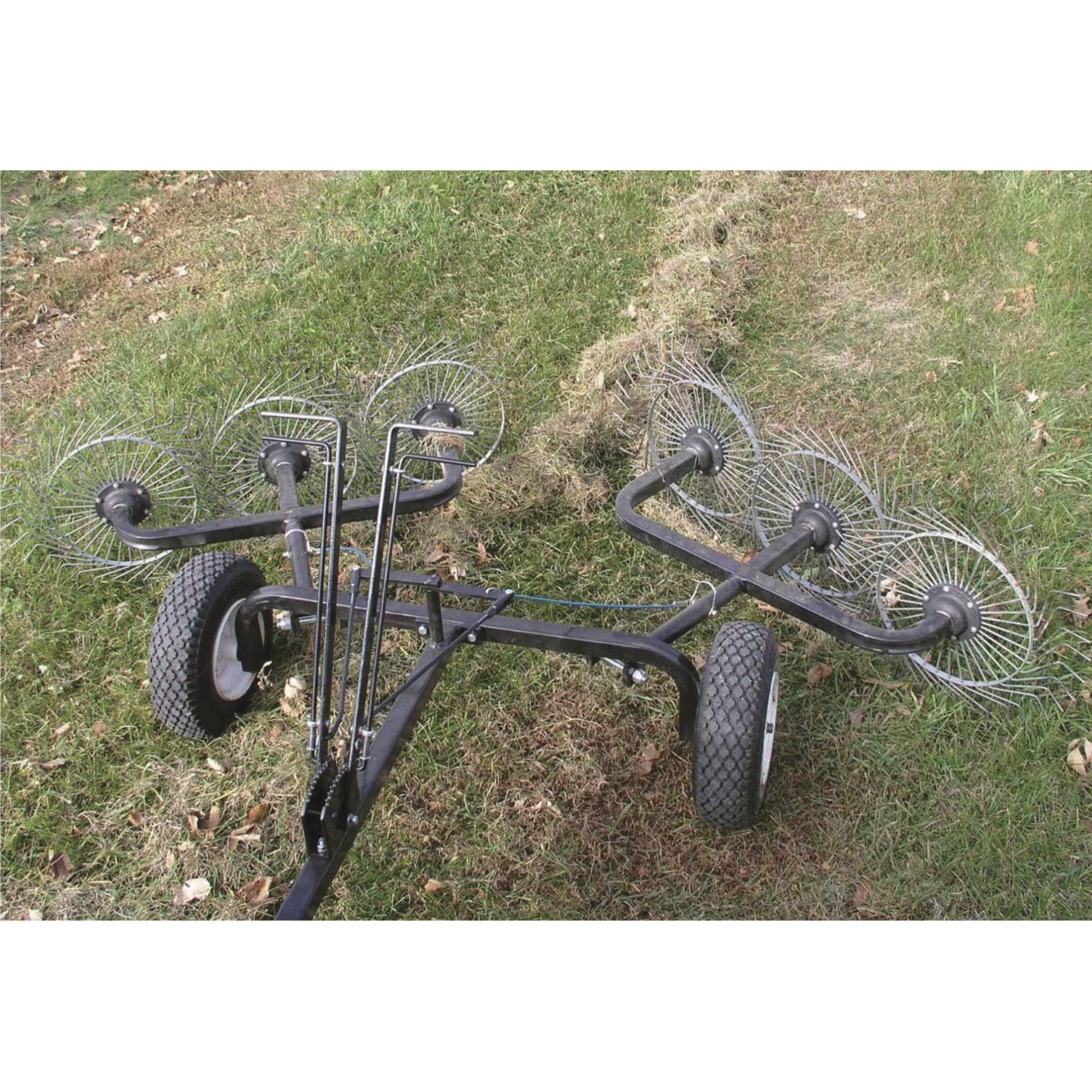 Strongway™ Acreage Rake 60in Dethatcher with 6 Tine Reels (49166 ...
